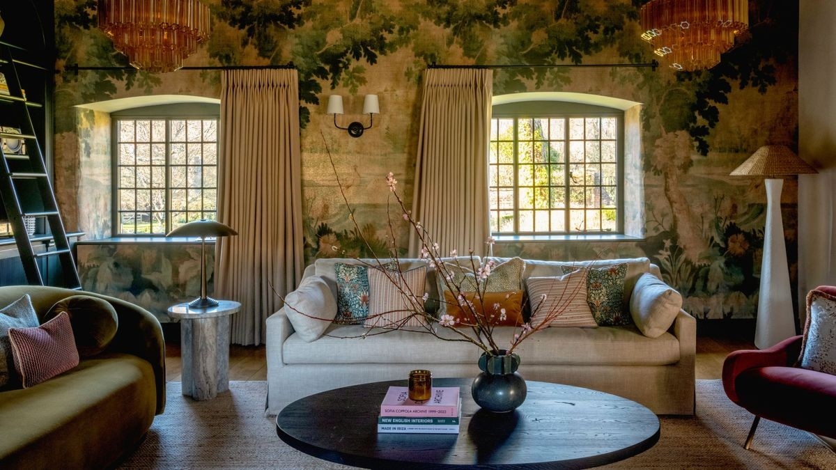 Plan the Seating Group Before the Decorative Details