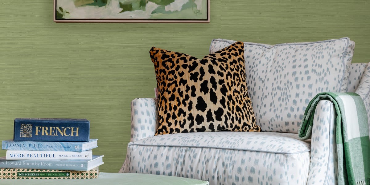 Add a Grasscloth Look with a Temporary Wallcovering