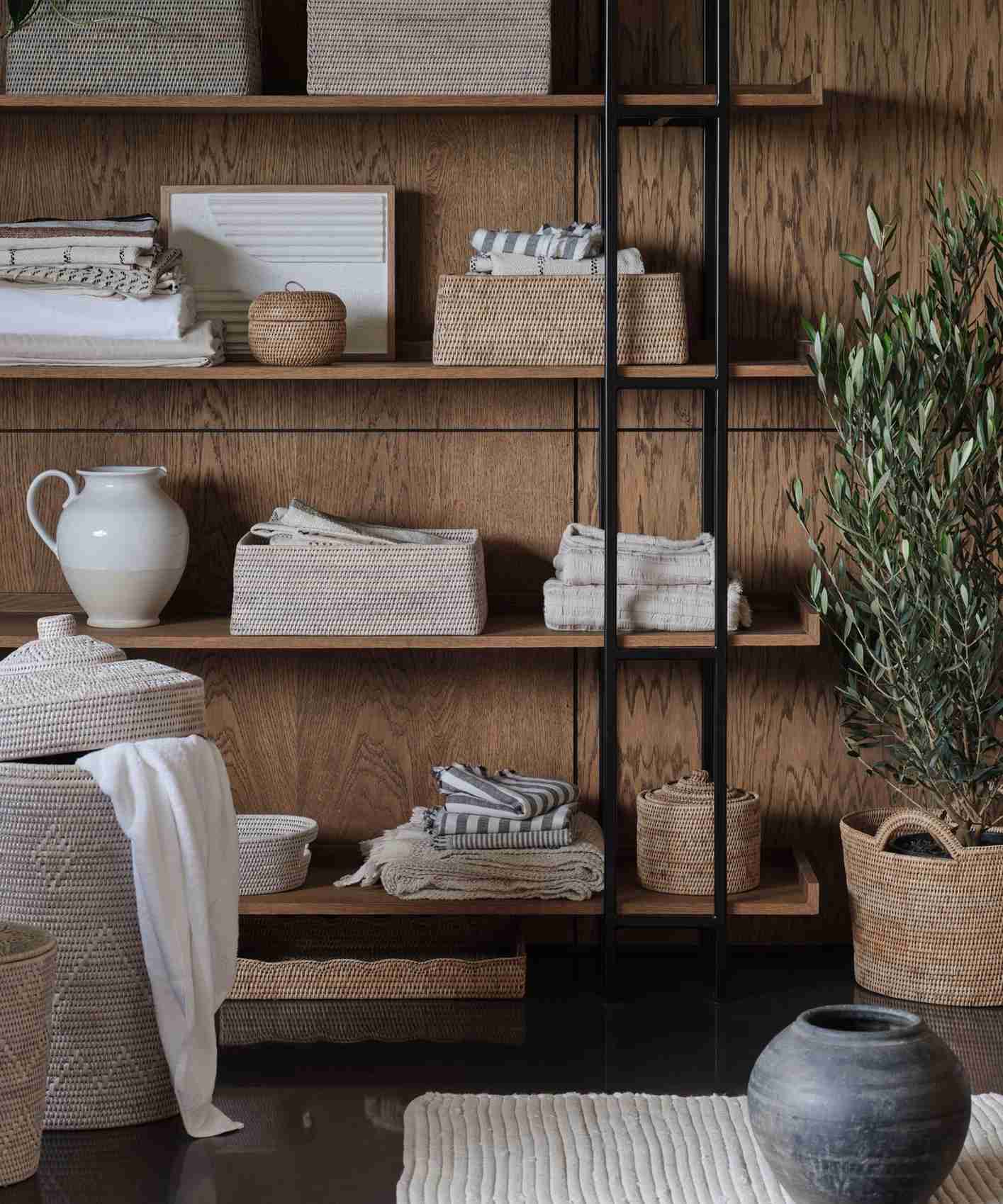 A separate source storage setting combines visible shelving with baskets, illustrating the distinction between assigning contents and concealing them.