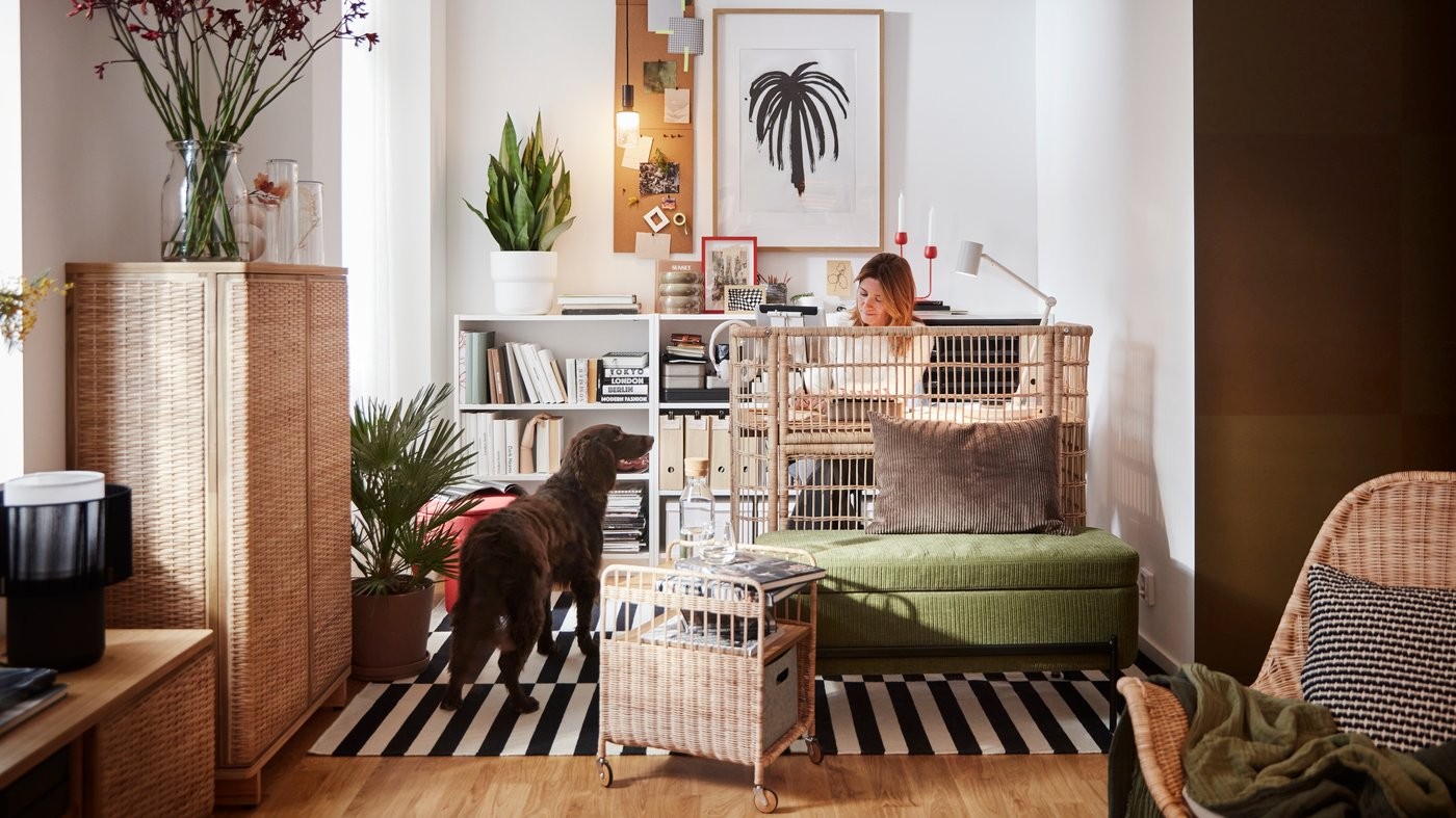 Blend a Work Corner into the Living Room