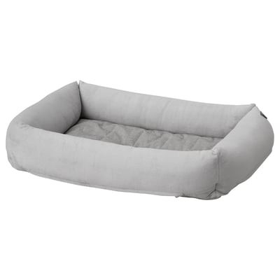 The source product selection includes a separate soft-sided dog bed as an example of an assigned pet resting place.